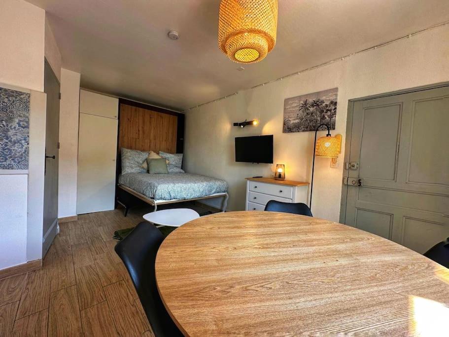 Charmant Studio A 200M Du Gardon Remoulins Extérieur photo